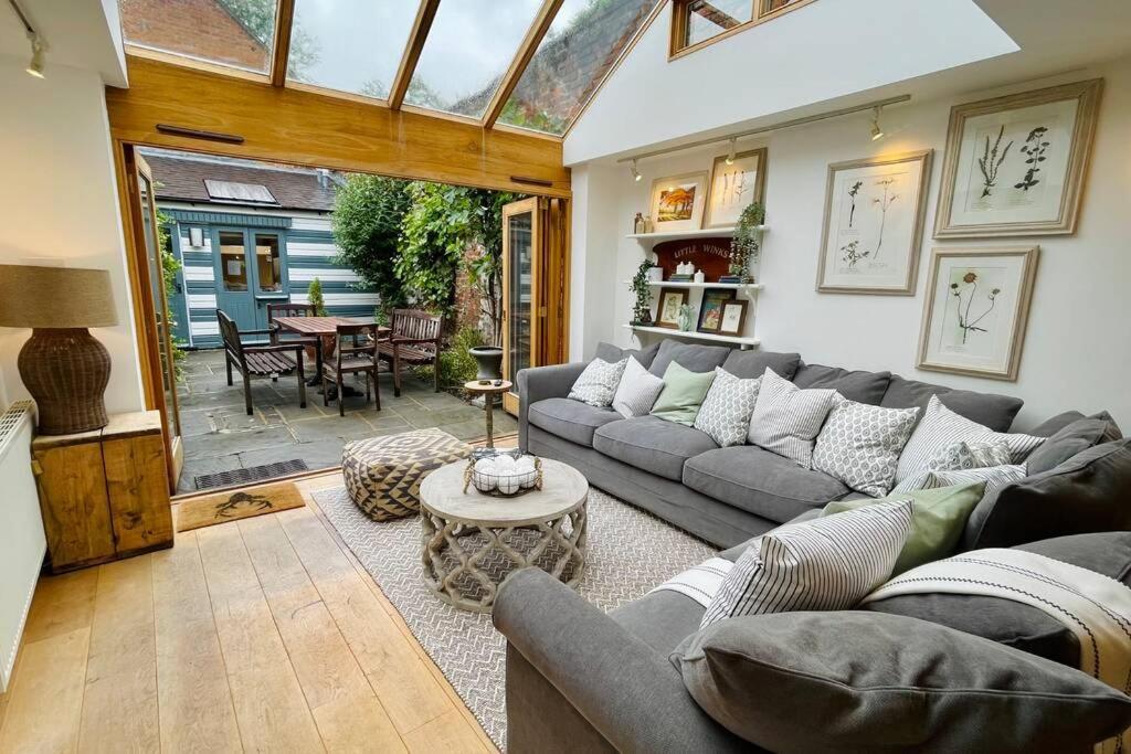 Dolls House - Luxury Townhouse *Sleeps 10* Villa Henley-on-Thames Luaran gambar