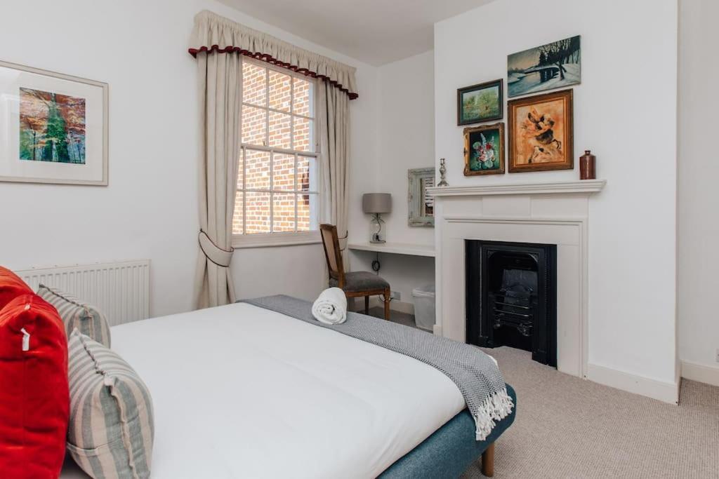 Dolls House - Luxury Townhouse *Sleeps 10* Villa Henley-on-Thames Luaran gambar
