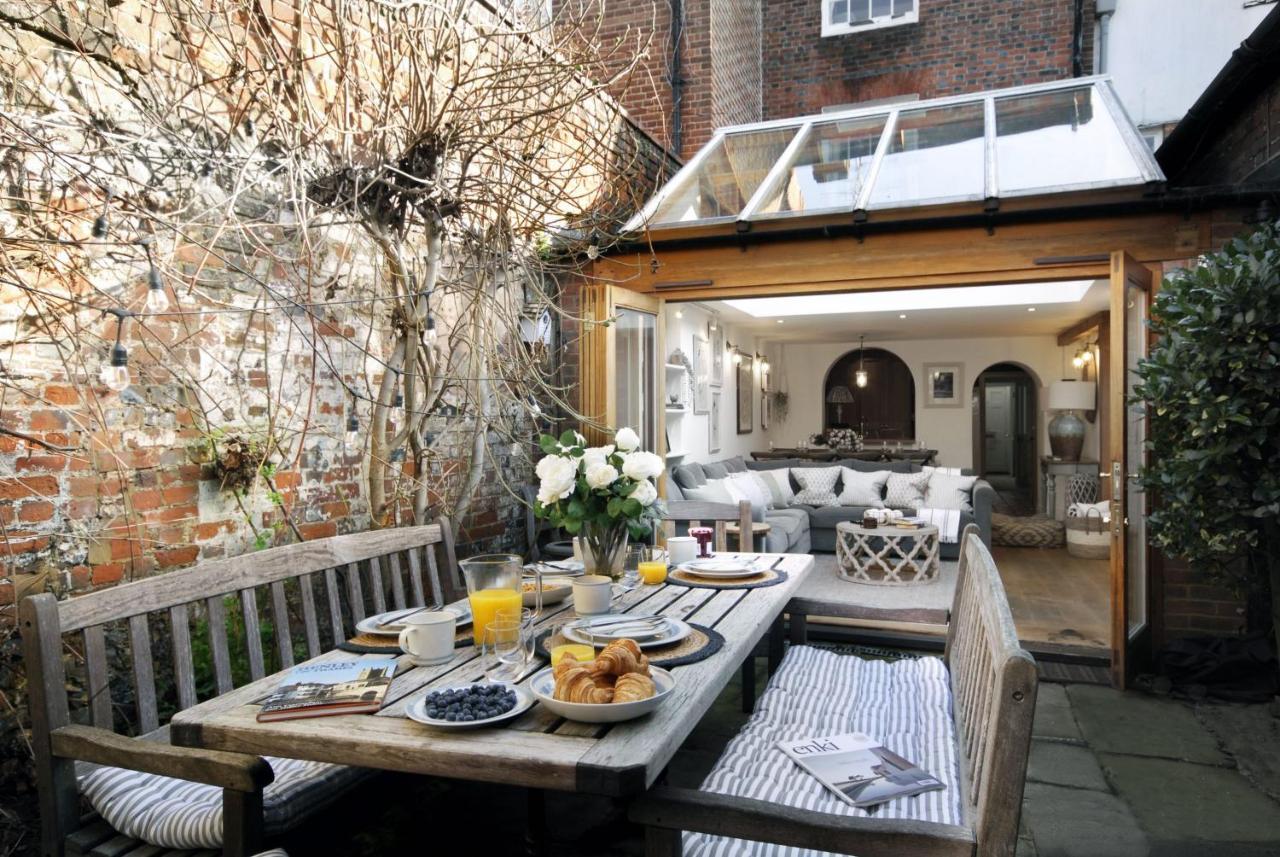 Dolls House - Luxury Townhouse *Sleeps 10* Villa Henley-on-Thames Luaran gambar